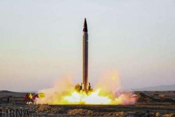اعلام آزمایش موشكی با برد 860 تا 900 كیلومتر در عراق با نام العباس